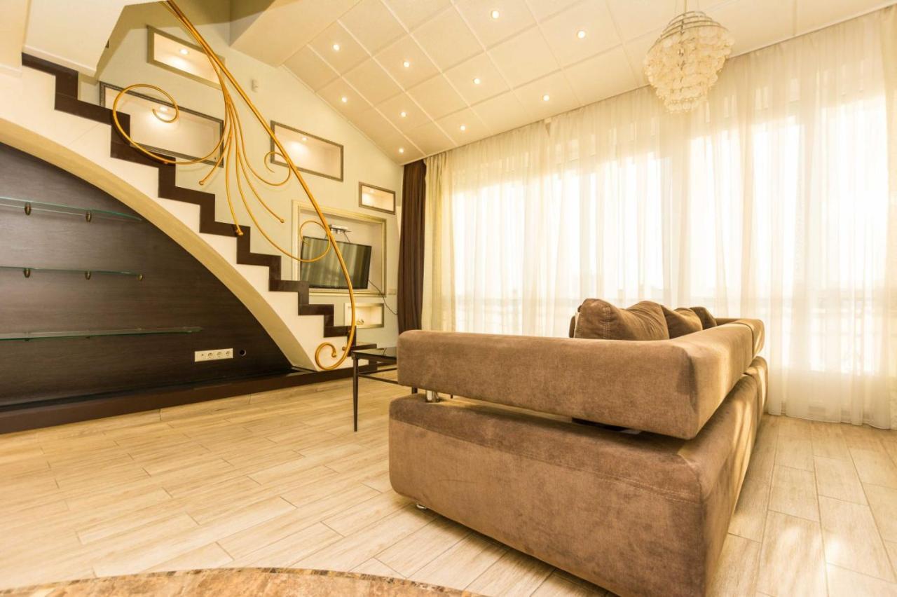 Wonderful Penthouse In Centr Of Chisinau Apartment Bagian luar foto