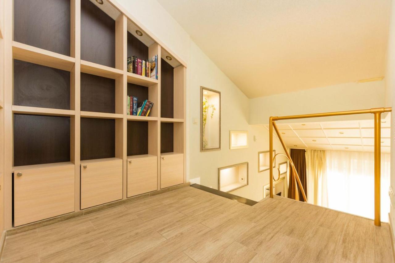 Wonderful Penthouse In Centr Of Chisinau Apartment Bagian luar foto