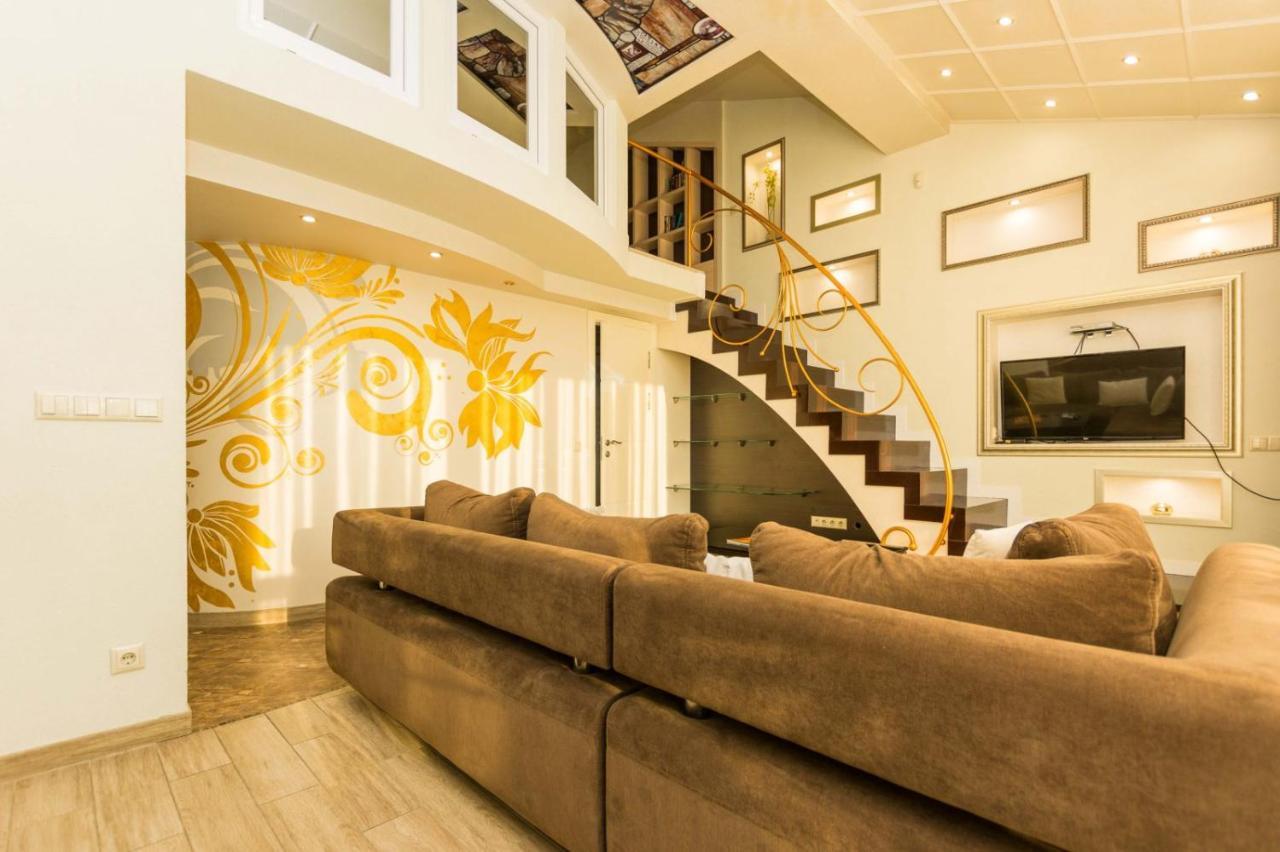 Wonderful Penthouse In Centr Of Chisinau Apartment Bagian luar foto