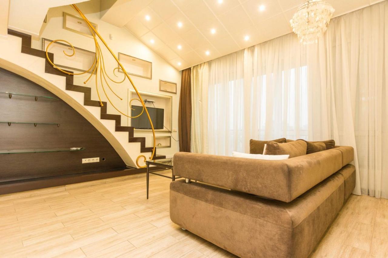 Wonderful Penthouse In Centr Of Chisinau Apartment Bagian luar foto